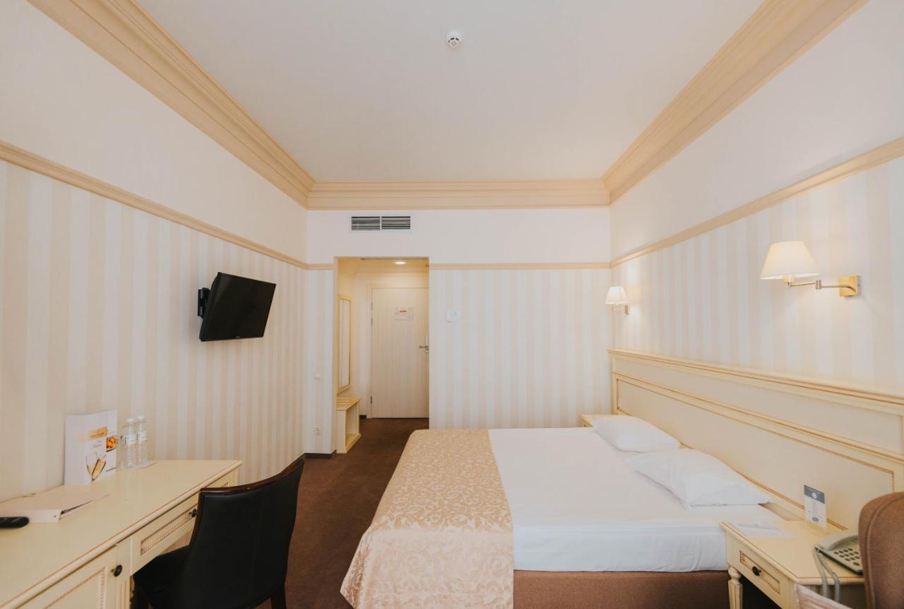 Premier Geneva Hotel Odesa Exterior foto